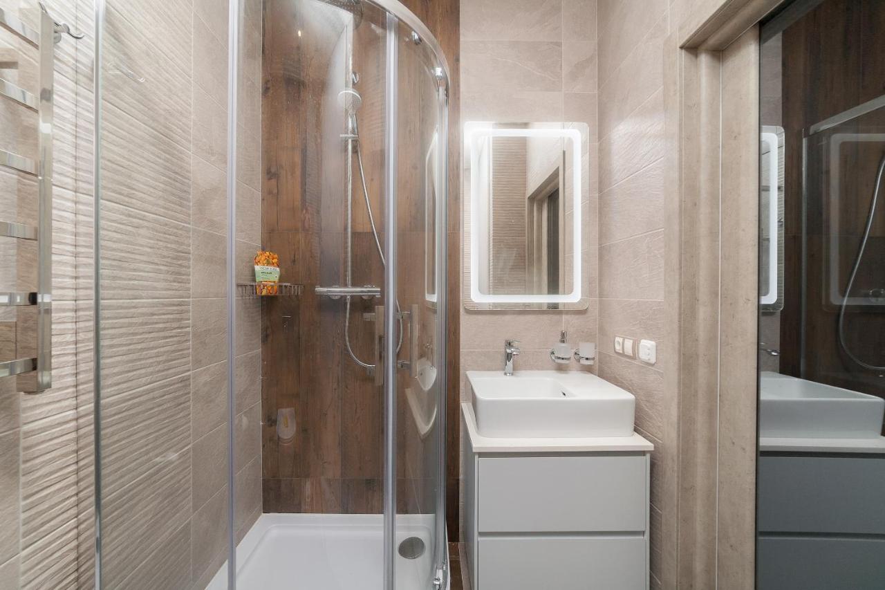 Wowell Apartments Odessa Exterior photo